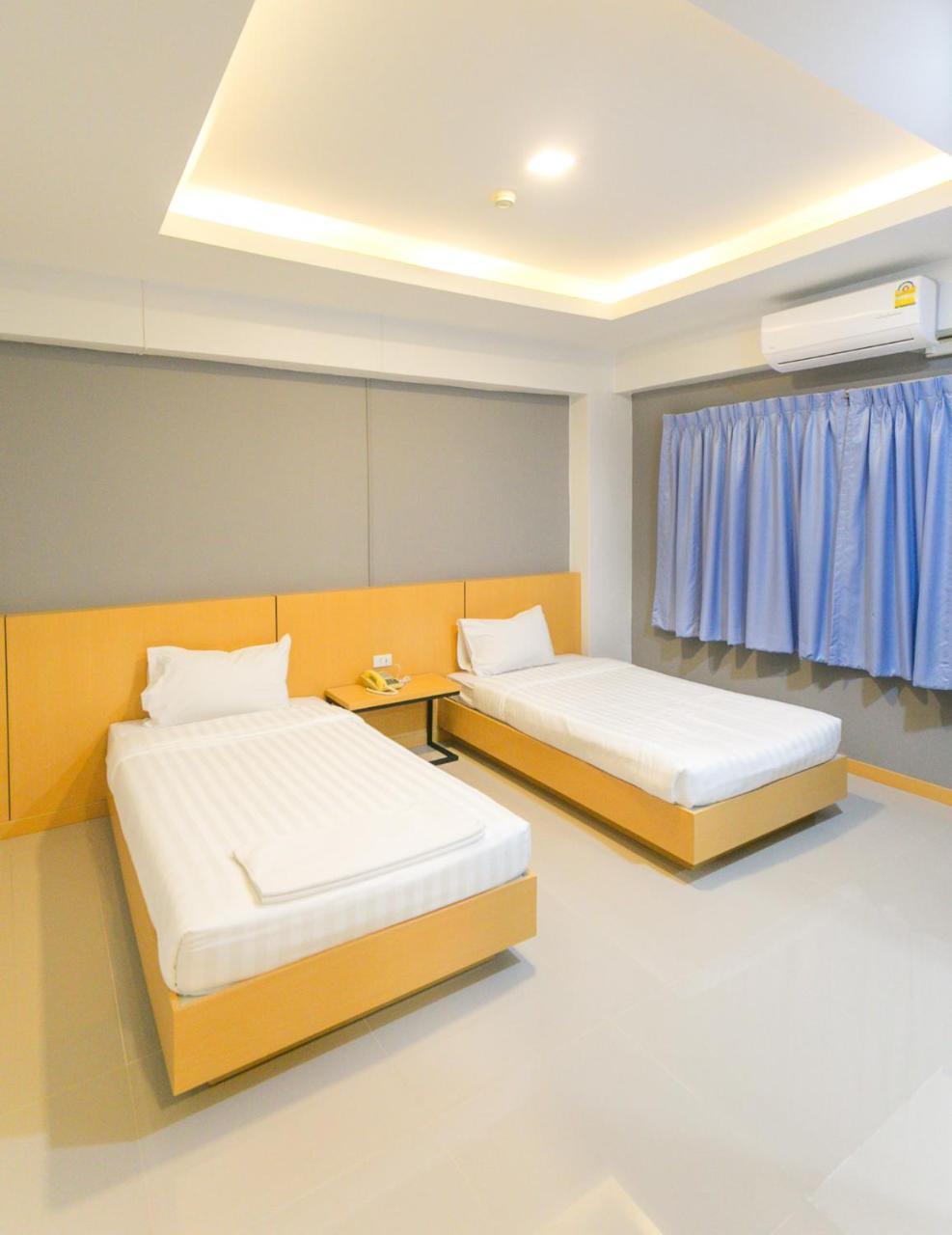 Grand Leo Hotel Khon Kaen Esterno foto